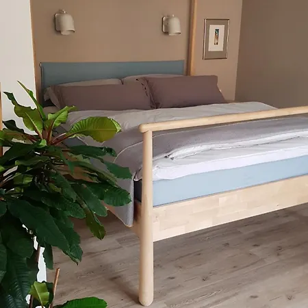 Dein Zuhause In Der Ferne - Der Gute Ton Lejlighed Dresden Eksteriør billede
